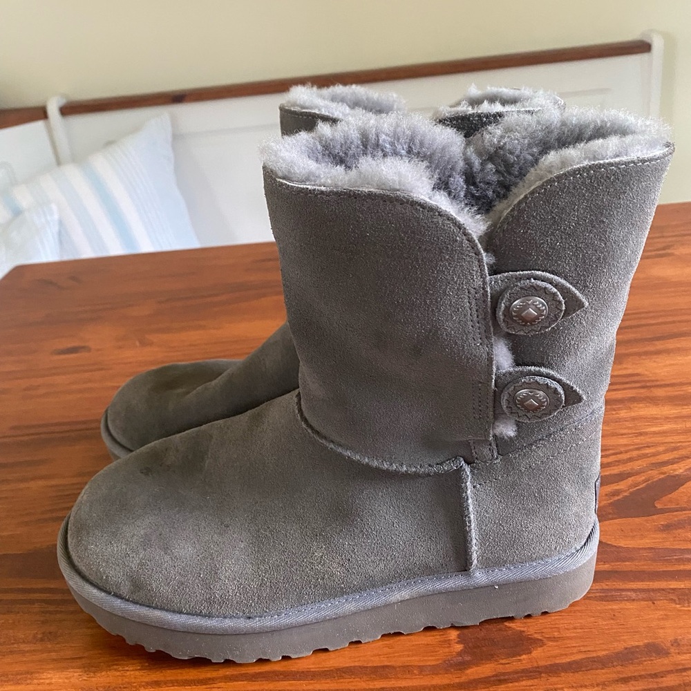 UGG Marciela II Boot in Grey - Size 9